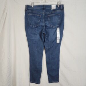 New w/tag NEW DIRECTIONS Size 12R Sleek Sculpt Medium Wash Slimming Skinny Jeans
